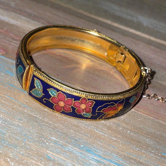 cloisonne Jewelry - 🦋Vintage Cloisonné Enamel Cuff Bracelet